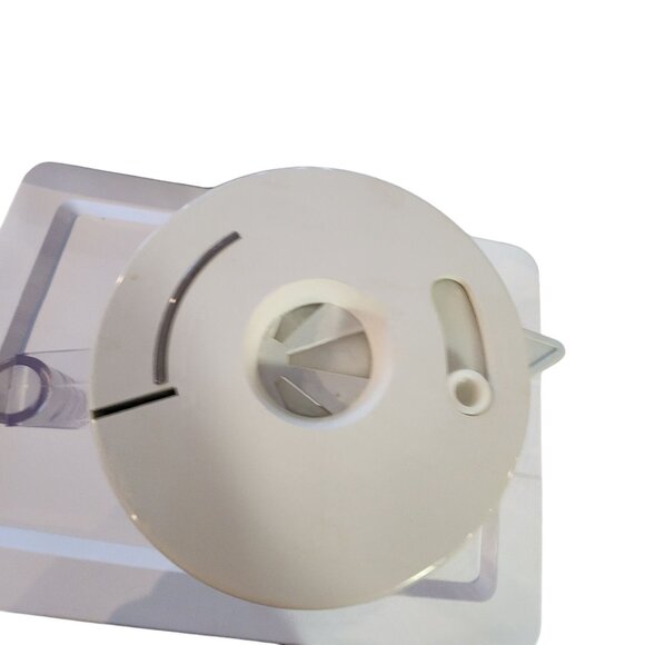 Mr. Coffee Replacement Pitcher 5 Oz 2 Quarts Clear Plastic White Lid Compatible - Picture 4 of 4